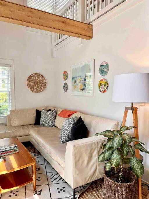 Liz Lane Cottage- Entire Guesthouse Charleston Esterno foto