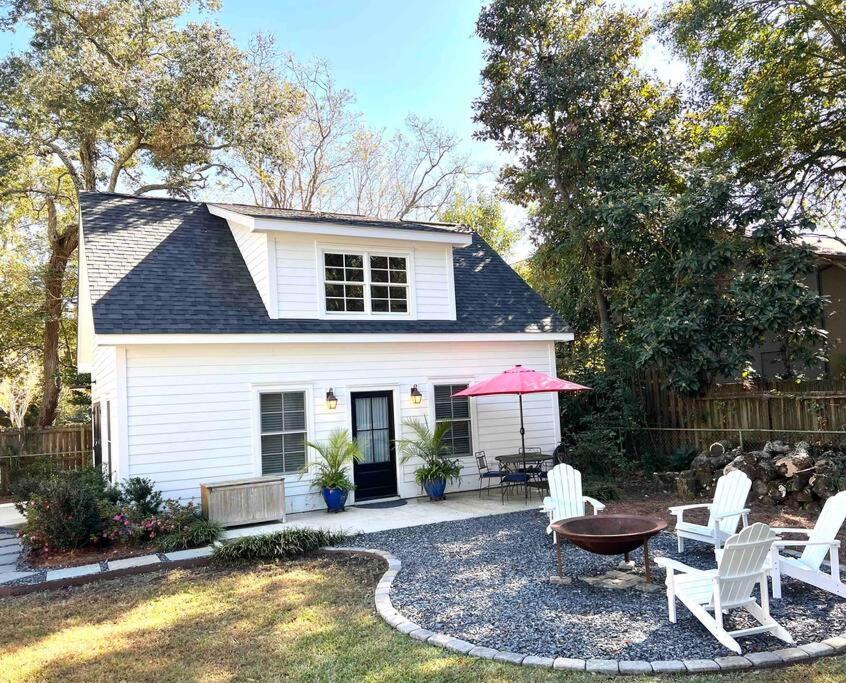 Liz Lane Cottage- Entire Guesthouse Charleston Esterno foto