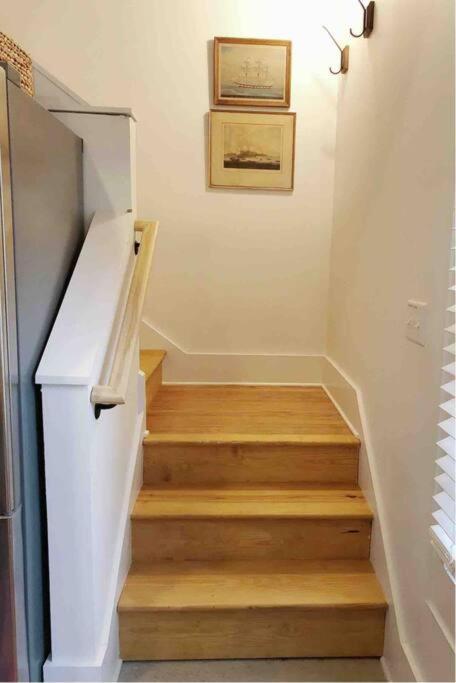 Liz Lane Cottage- Entire Guesthouse Charleston Esterno foto