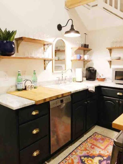 Liz Lane Cottage- Entire Guesthouse Charleston Esterno foto